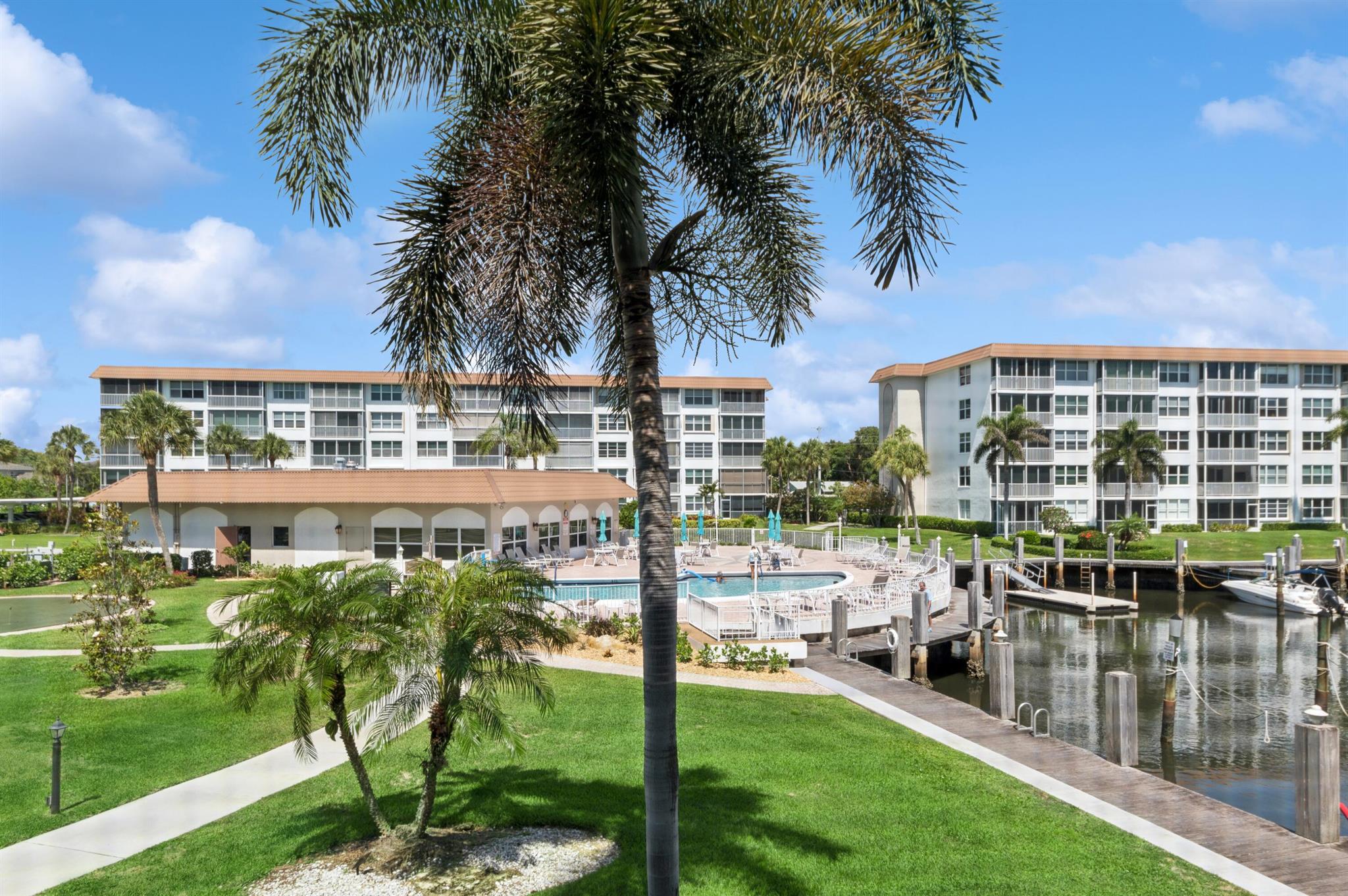 911 Gardenia Drive 252