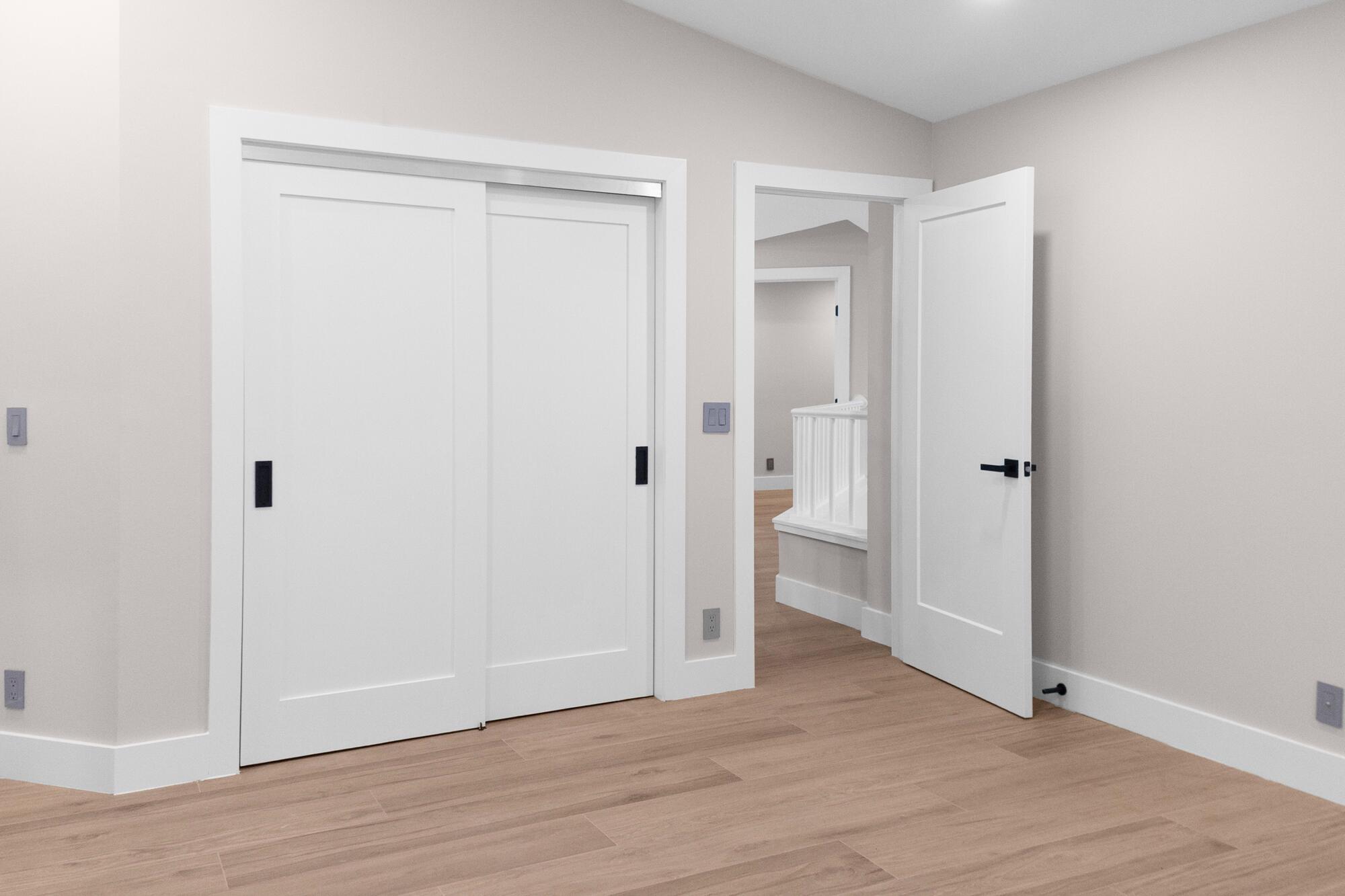 WINDSOR WAY 1 - Residential