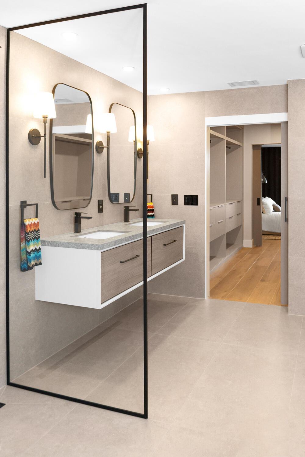 WINDSOR WAY 1 - Residential