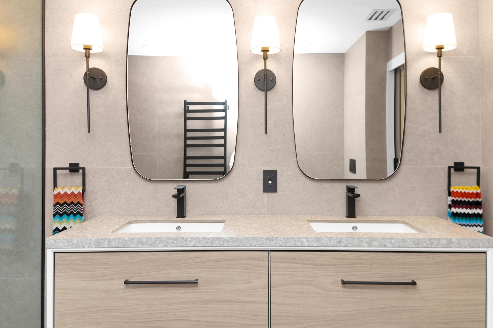 WINDSOR WAY 1 - Residential