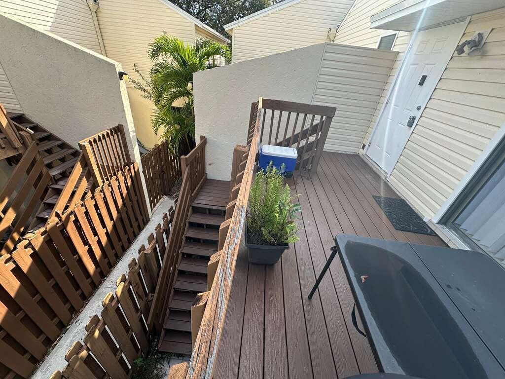 637 Executive Center Drive N 203