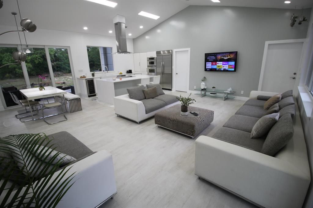 Photo of 11147 164th Court N, Jupiter, FL 33478 (MLS # R10819654)