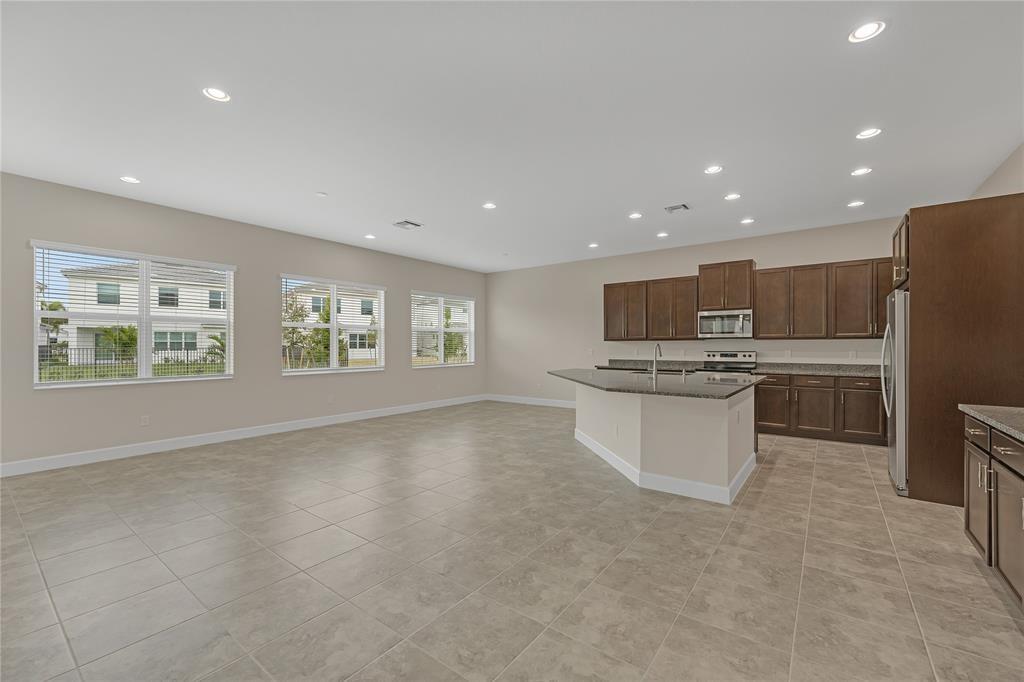 14989 Redcove Pl