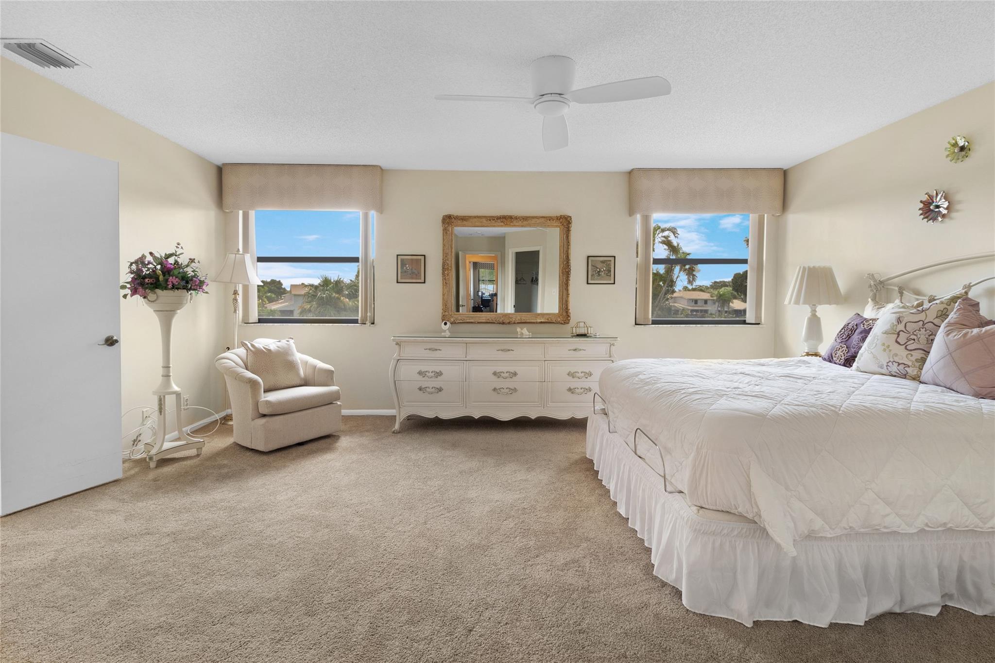 The Lakes Townehomes - Residential