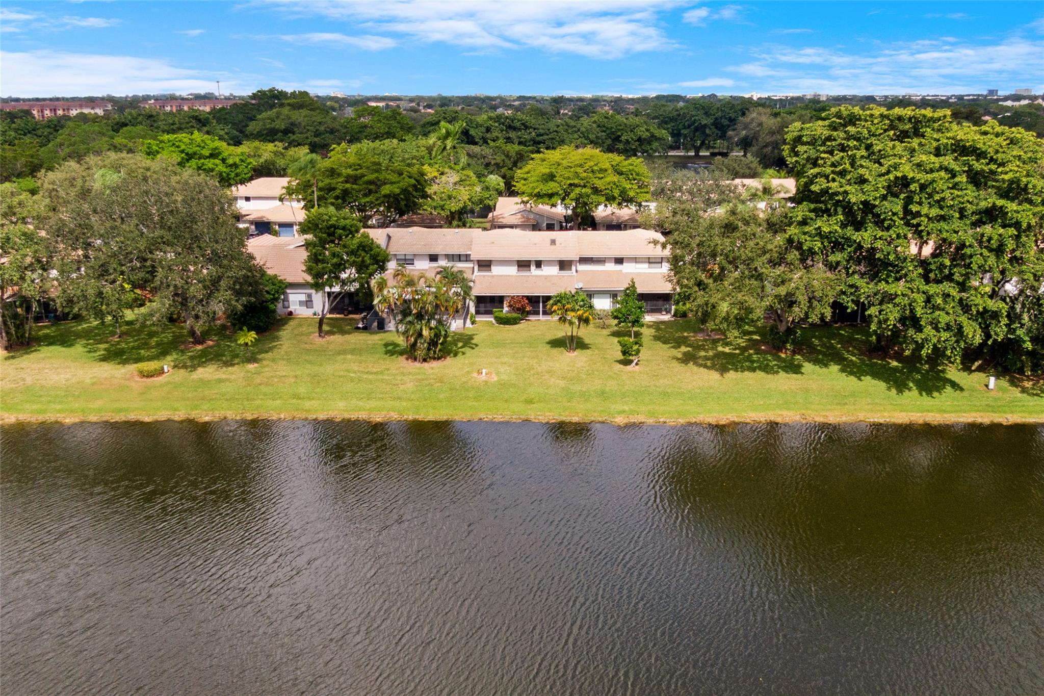 The Lakes Townehomes - Residential