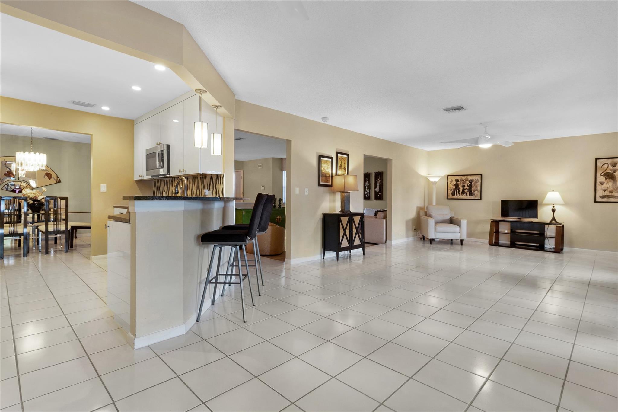 The Lakes Townehomes - Residential