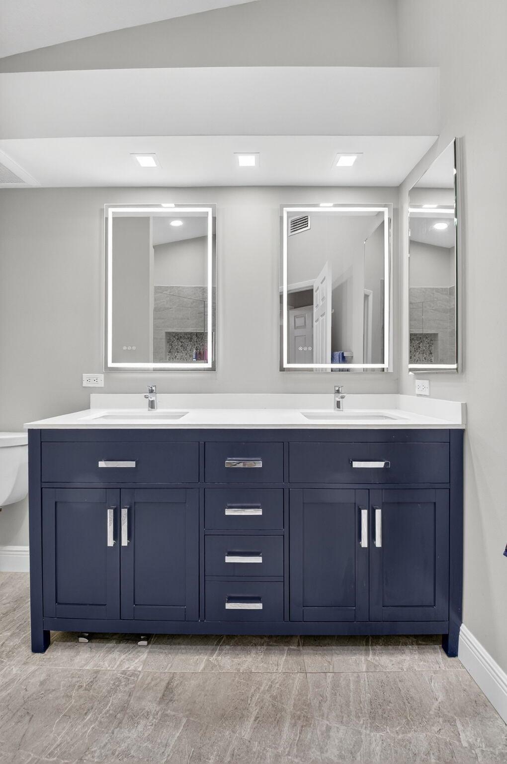 ST TROPEZ AT BOCA GOLF VI - Residential