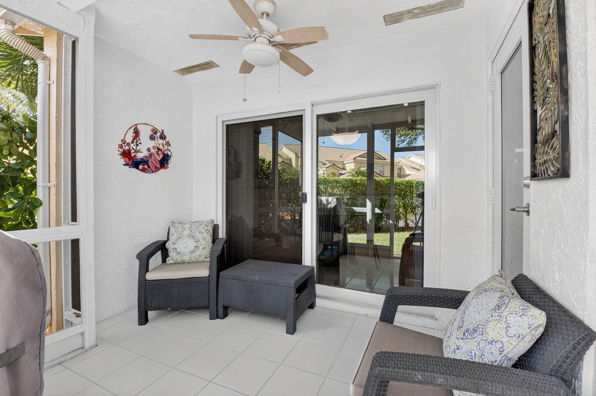 ST TROPEZ AT BOCA GOLF VI - Residential