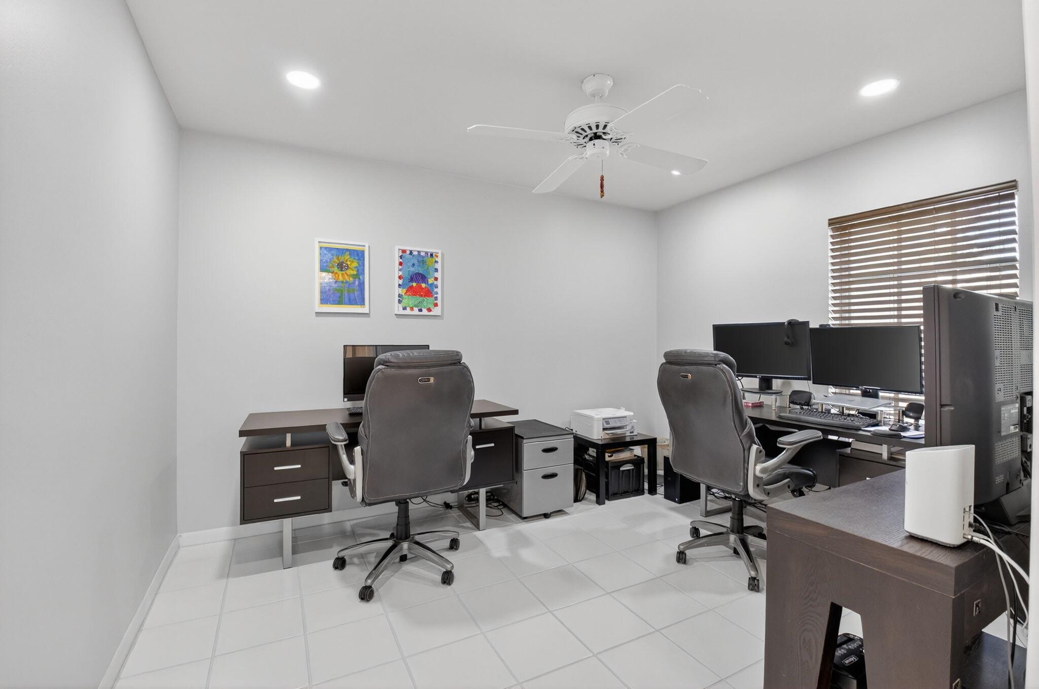 ST TROPEZ AT BOCA GOLF VI - Residential