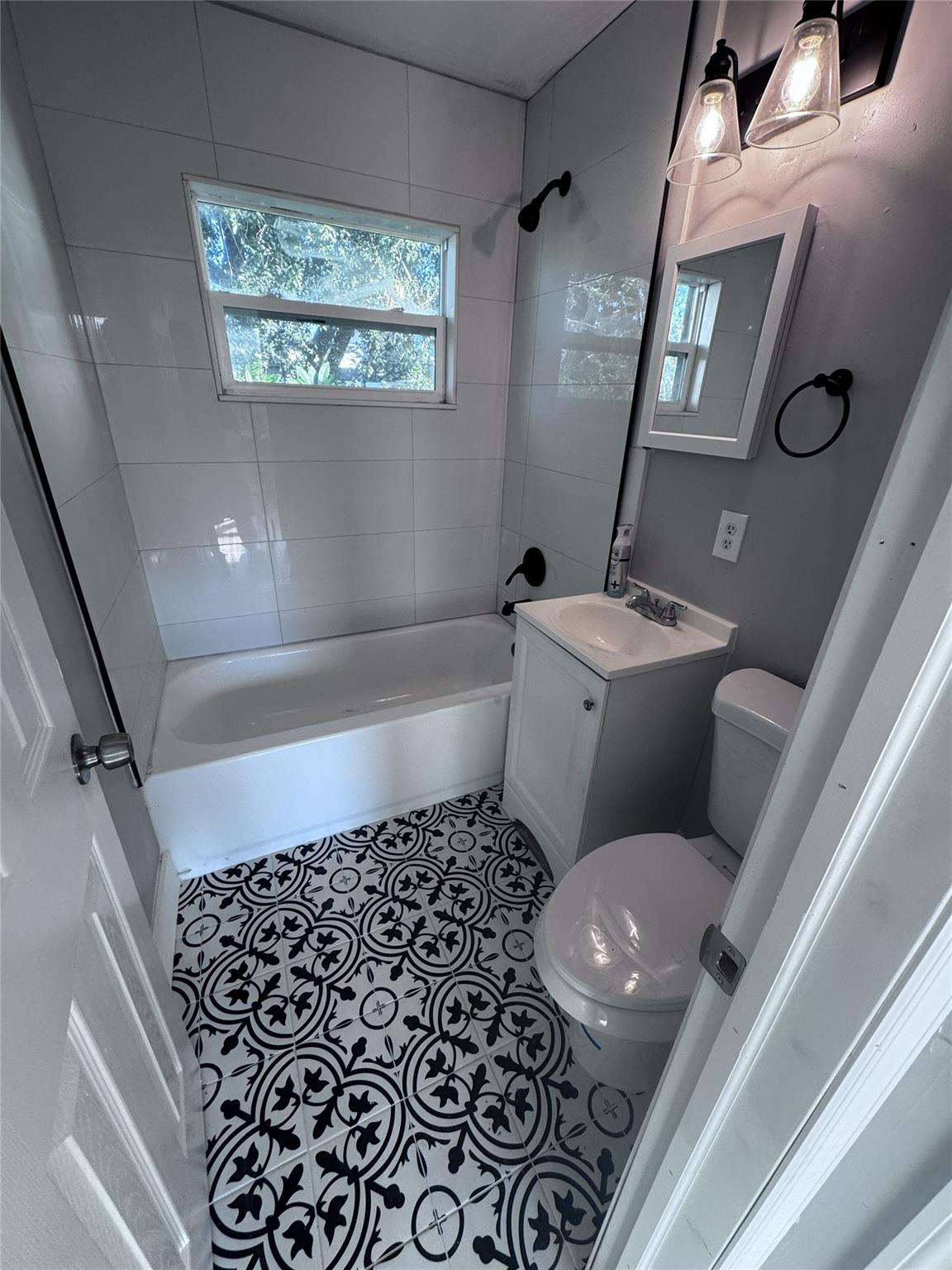 B&B Lake Placid - Residential Lease