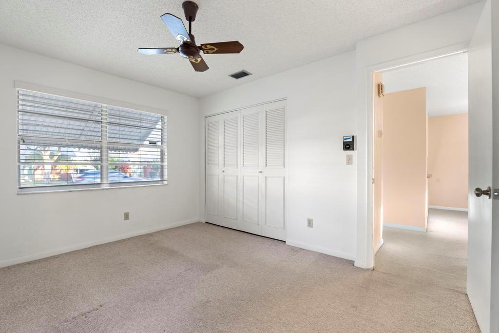 Woodlake Villas - Residential