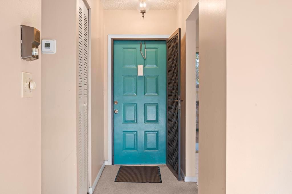 Woodlake Villas - Residential