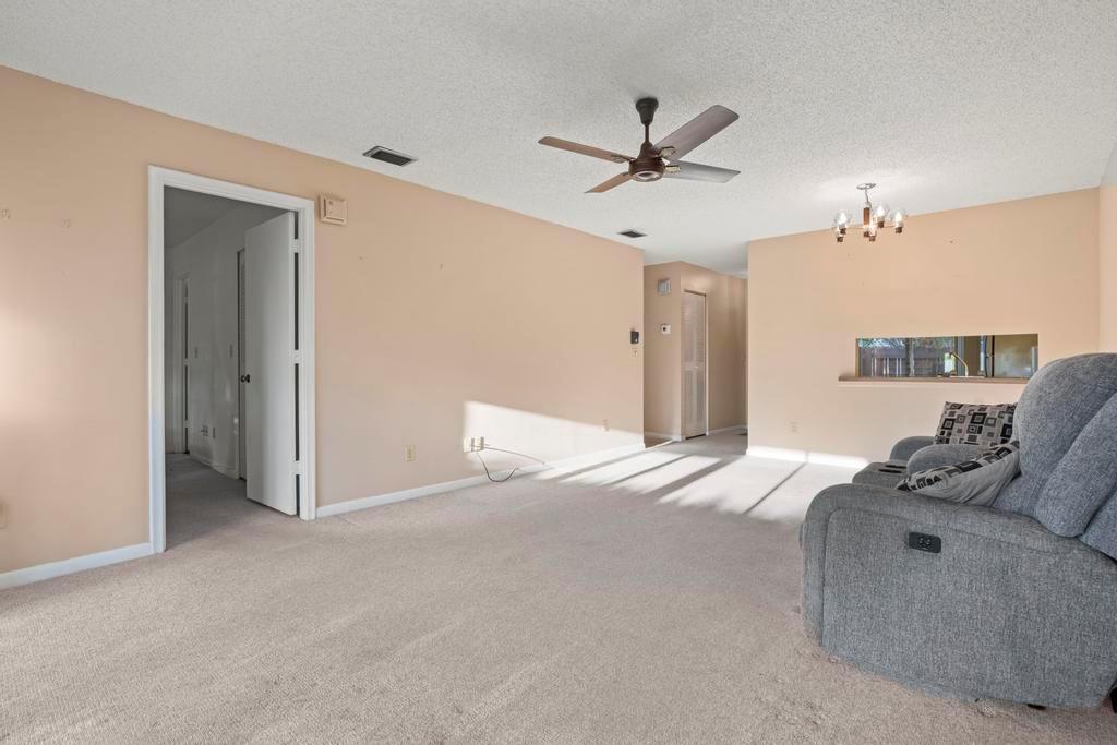 Woodlake Villas - Residential