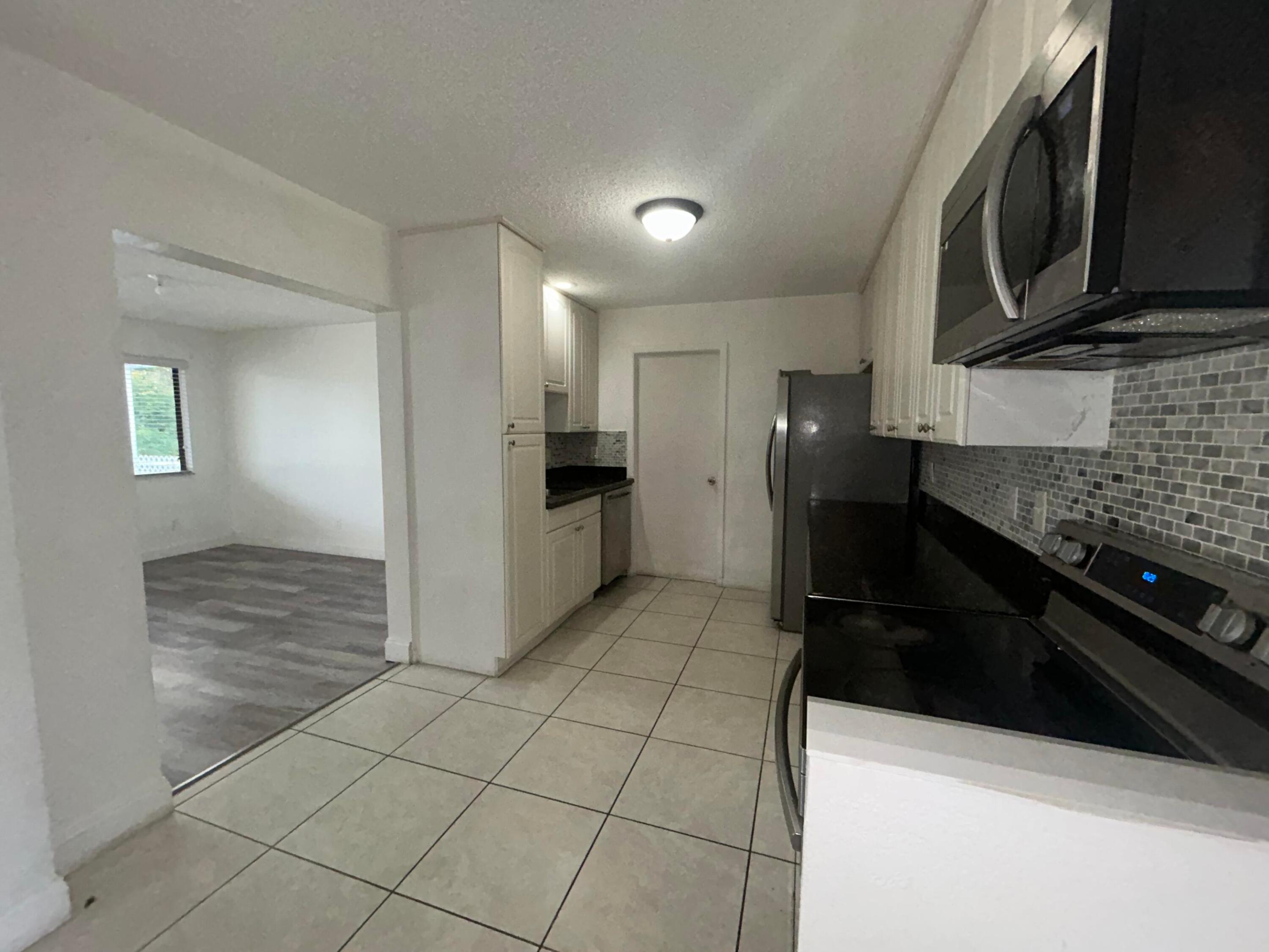 SOUTH PORT ST LUCIE UNIT 15 - Residential