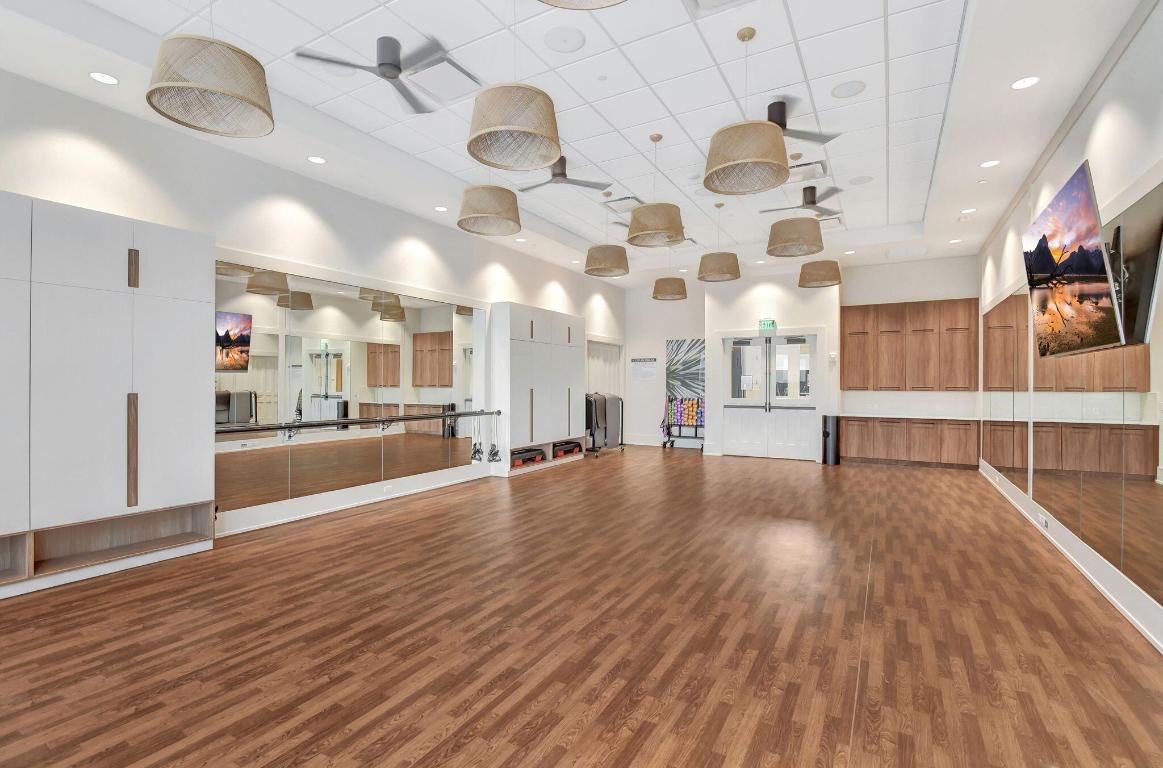 BOCA RATON GOLF COURSE PUD - Residential