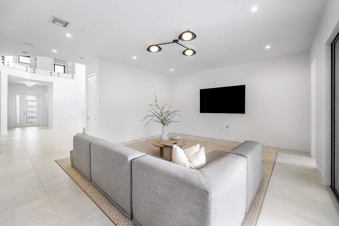 BOCA RATON GOLF COURSE PUD - Residential