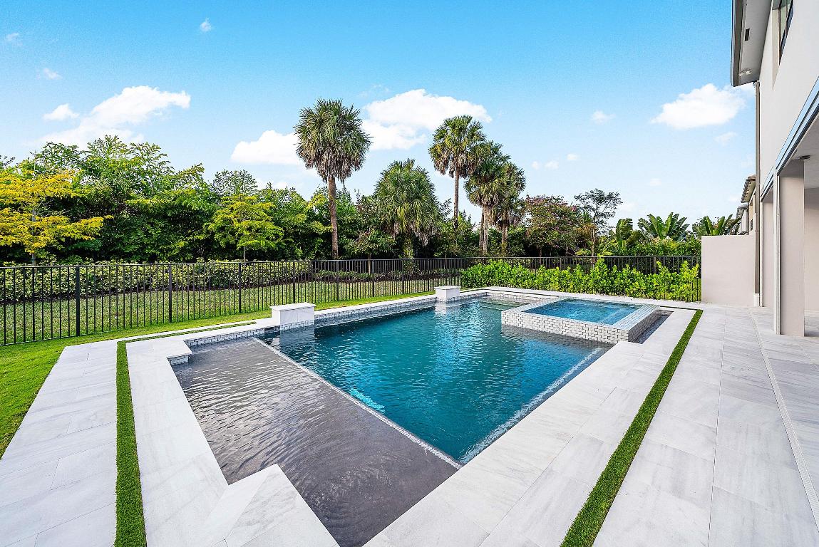 BOCA RATON GOLF COURSE PUD - Residential