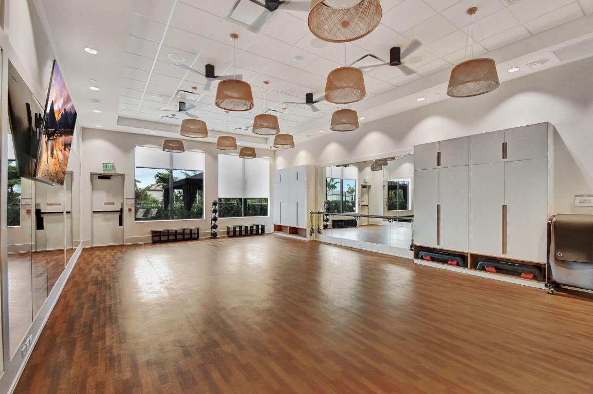 BOCA RATON GOLF COURSE PUD - Residential