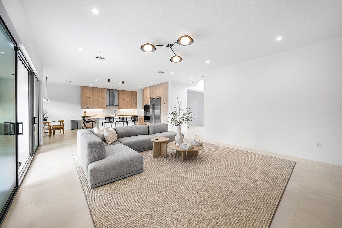 BOCA RATON GOLF COURSE PUD - Residential