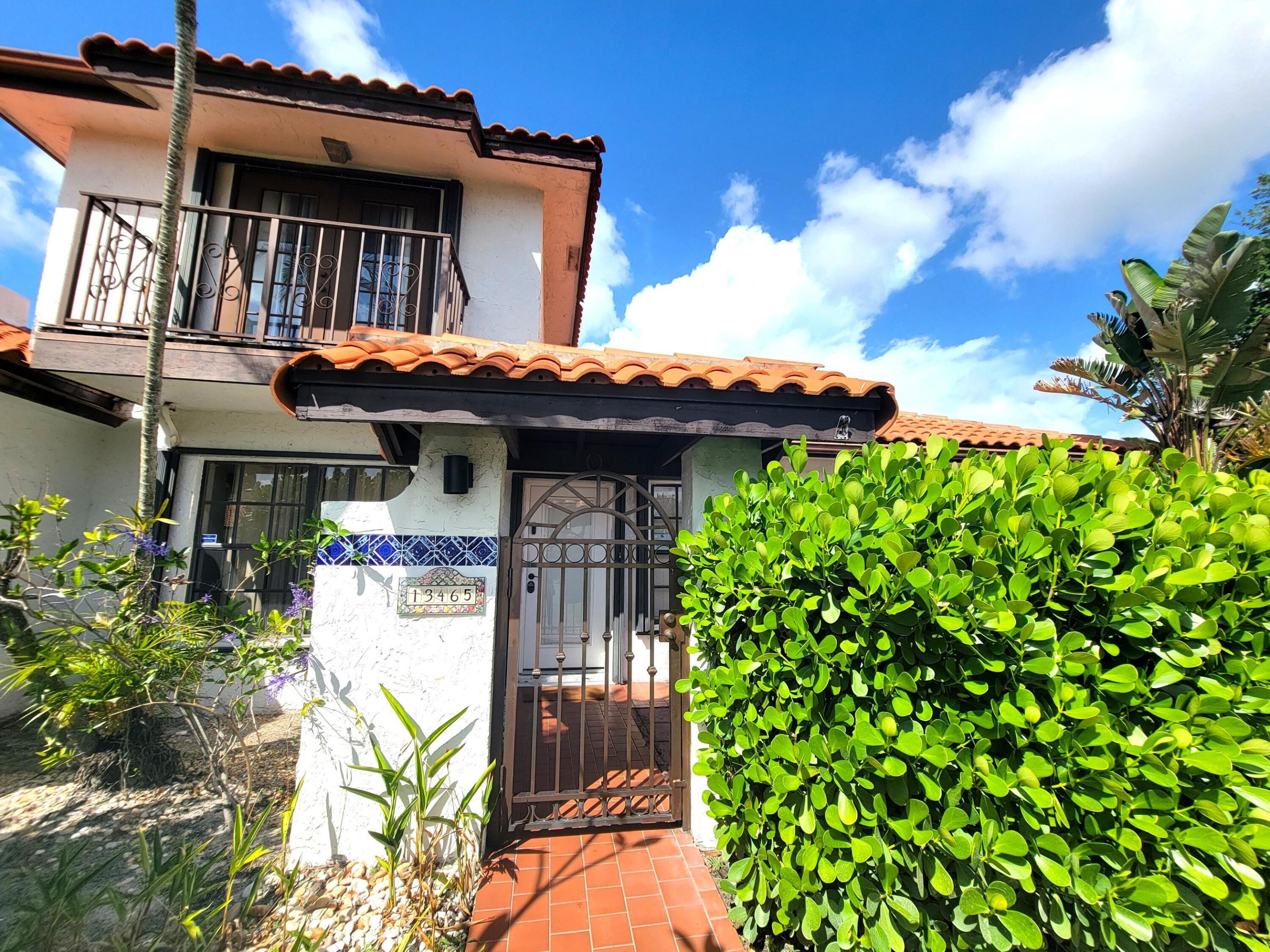 Properties 13465 Fountain View Boulevard