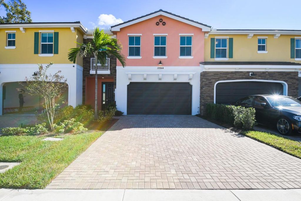 Photo of 12844 Trevi Isle Drive, Palm Beach Gardens, FL 33418 (MLS # R10870468)