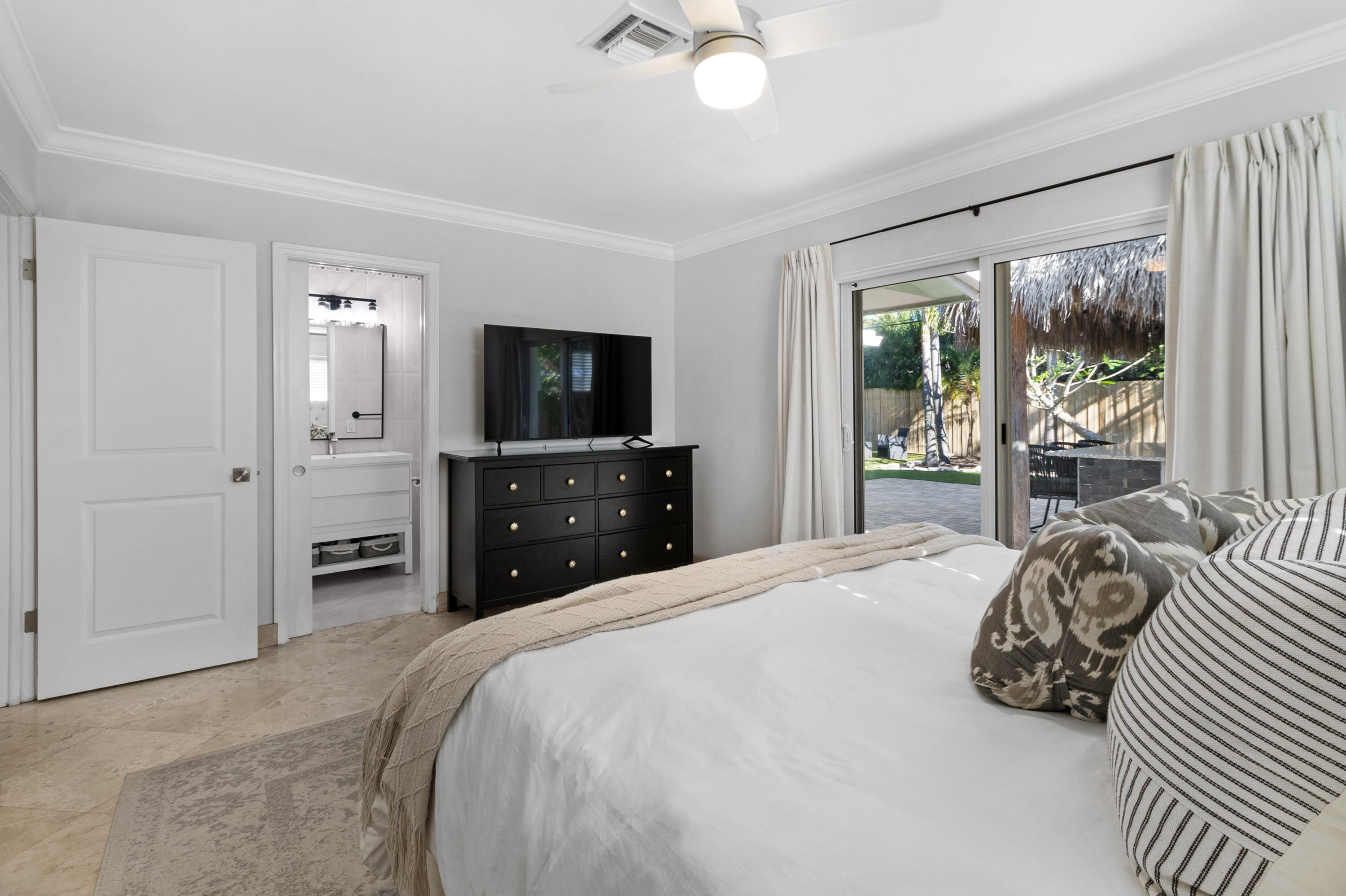 CORAL HIGHLANDS - Residential