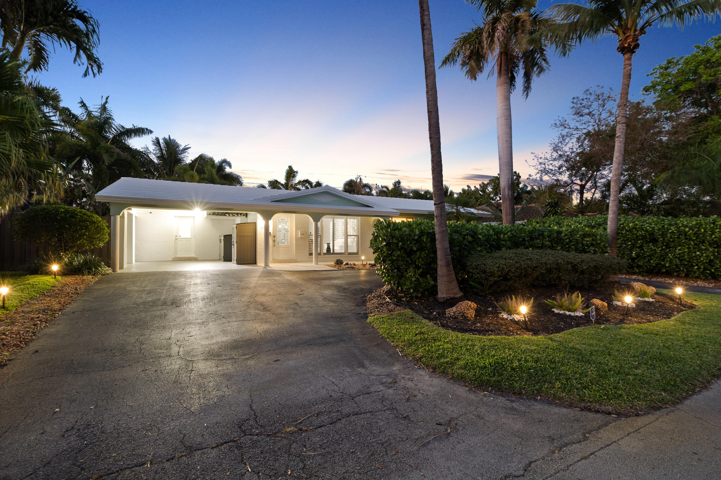 CORAL HIGHLANDS - Residential