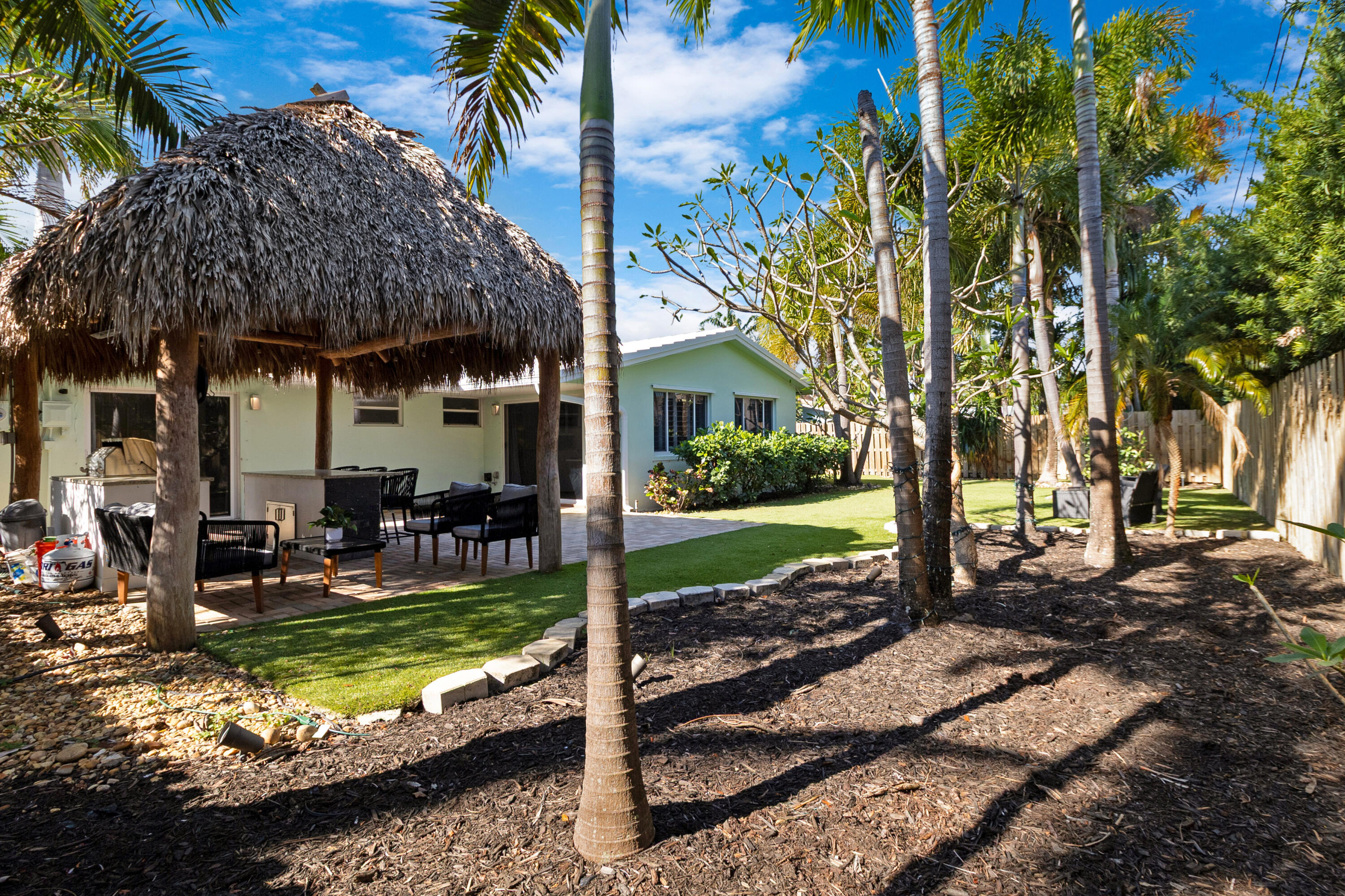 CORAL HIGHLANDS - Residential