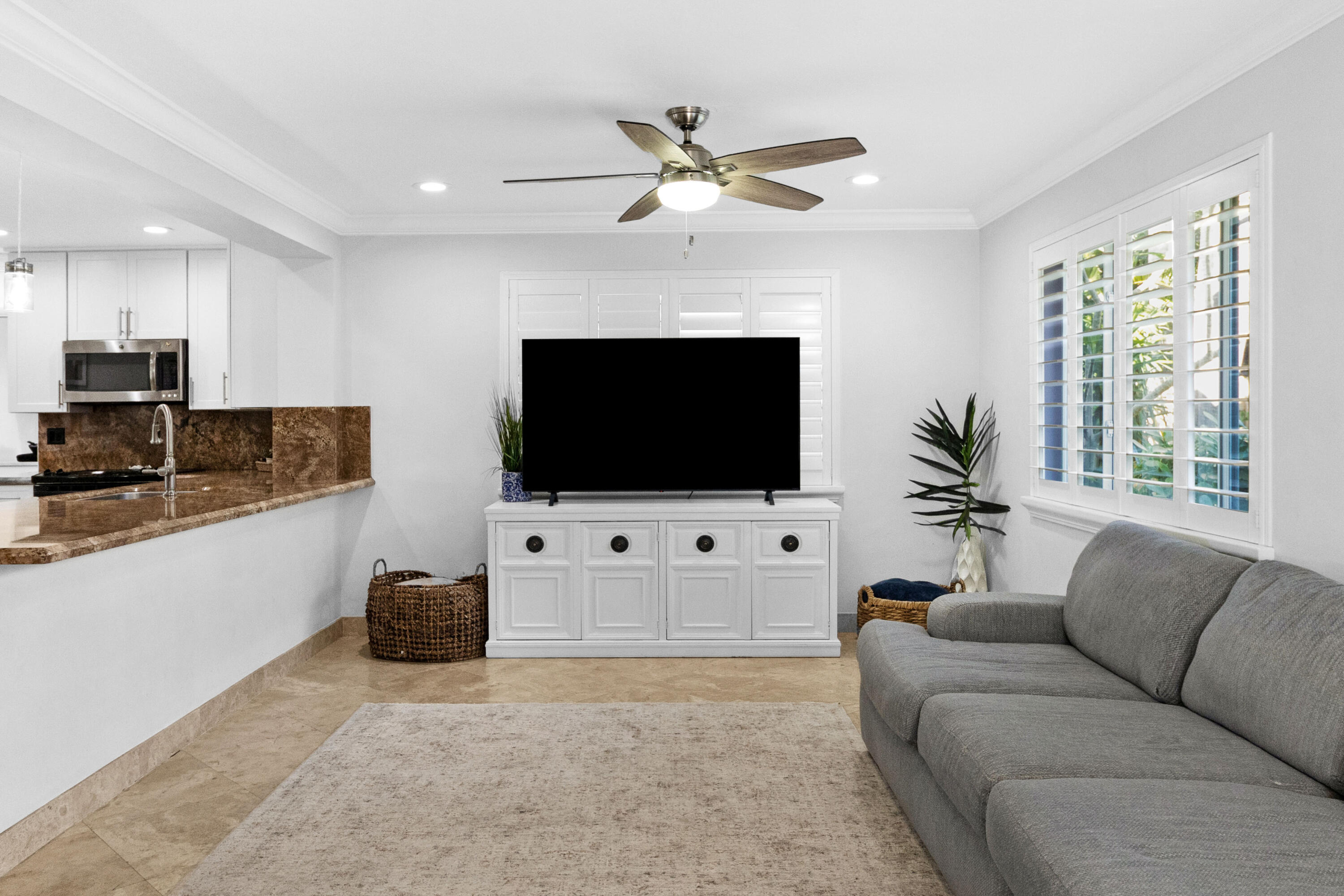 CORAL HIGHLANDS - Residential