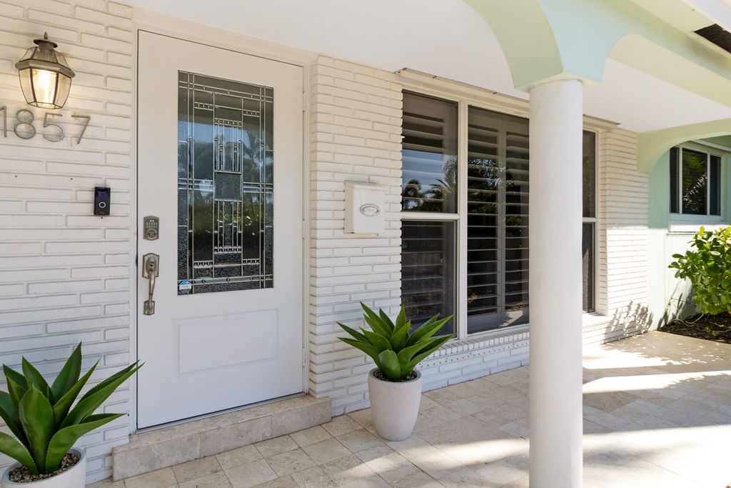 Photo of 1857 NE 56th Court, Fort Lauderdale, FL 33308 (MLS # B26007692)