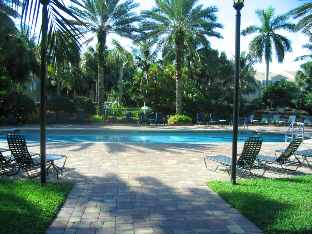 Photo of 254 Village Boulevard #4108, Tequesta, FL 33469 (MLS # B26082391)