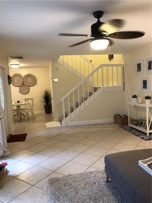 Delray Oaks West Condo 01 - Residential Lease
