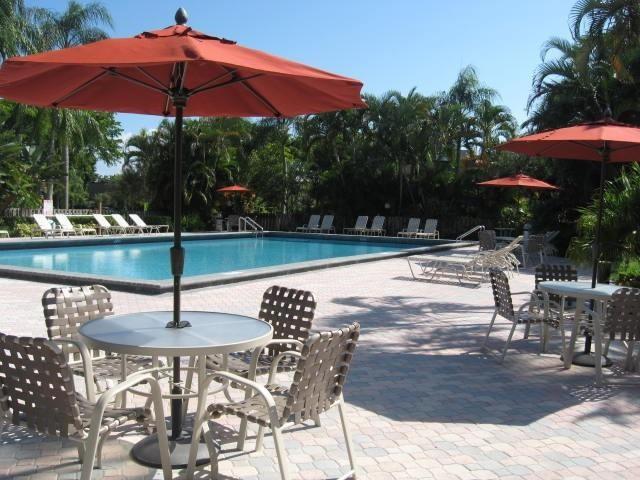 Delray Oaks West Condo 01 - Residential Lease