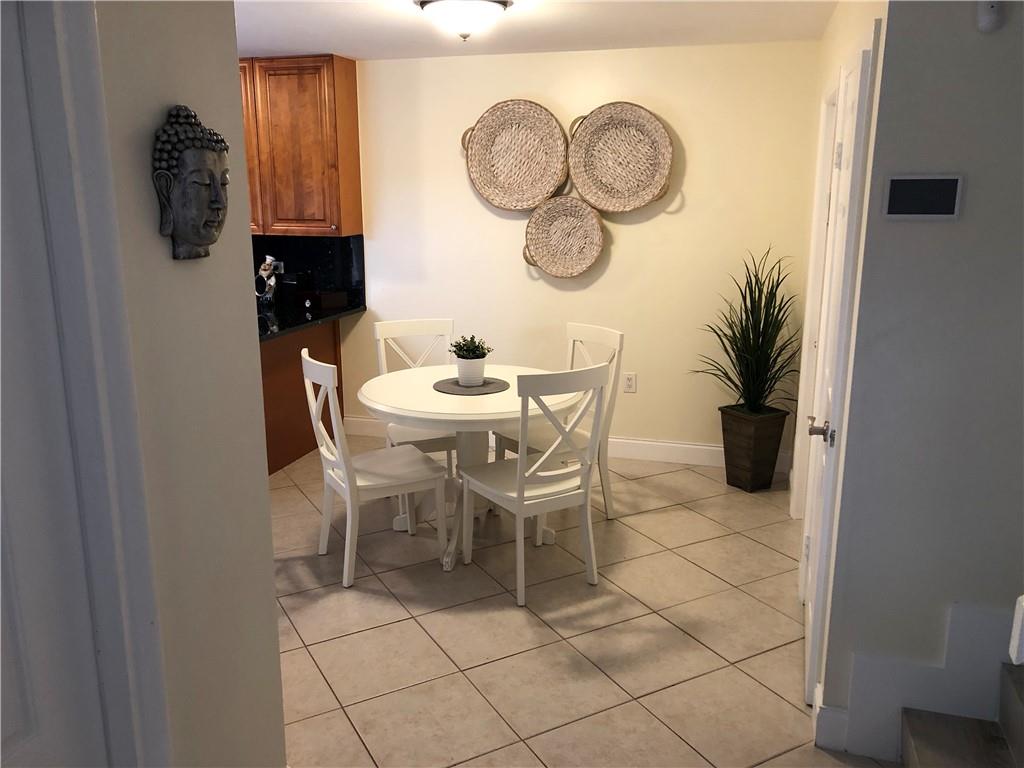 Delray Oaks West Condo 01 - Residential Lease