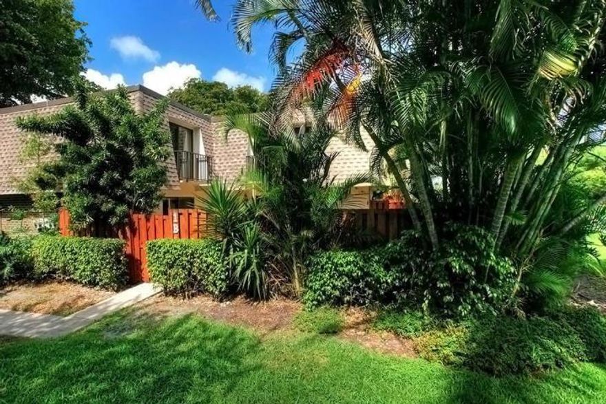Completely updated two story townhome in Delray Oaks West.  2 Bedroom, 2.5 Bathroom with a large fenced in patio!  Updates include new AC, impact-glass sliders,  modern tile floors, updated bathrooms with walk-in showers, modern built-in closets and granite countertops.  Quiet community with a recreational center, fitness center, pool and tennis courts.  A quick walk to Delray Oaks Natural Area and a two-minute drive to I-95.  Low move-in costs! Delray Oaks Condominium Association Application Attached.  Please follow instructions.