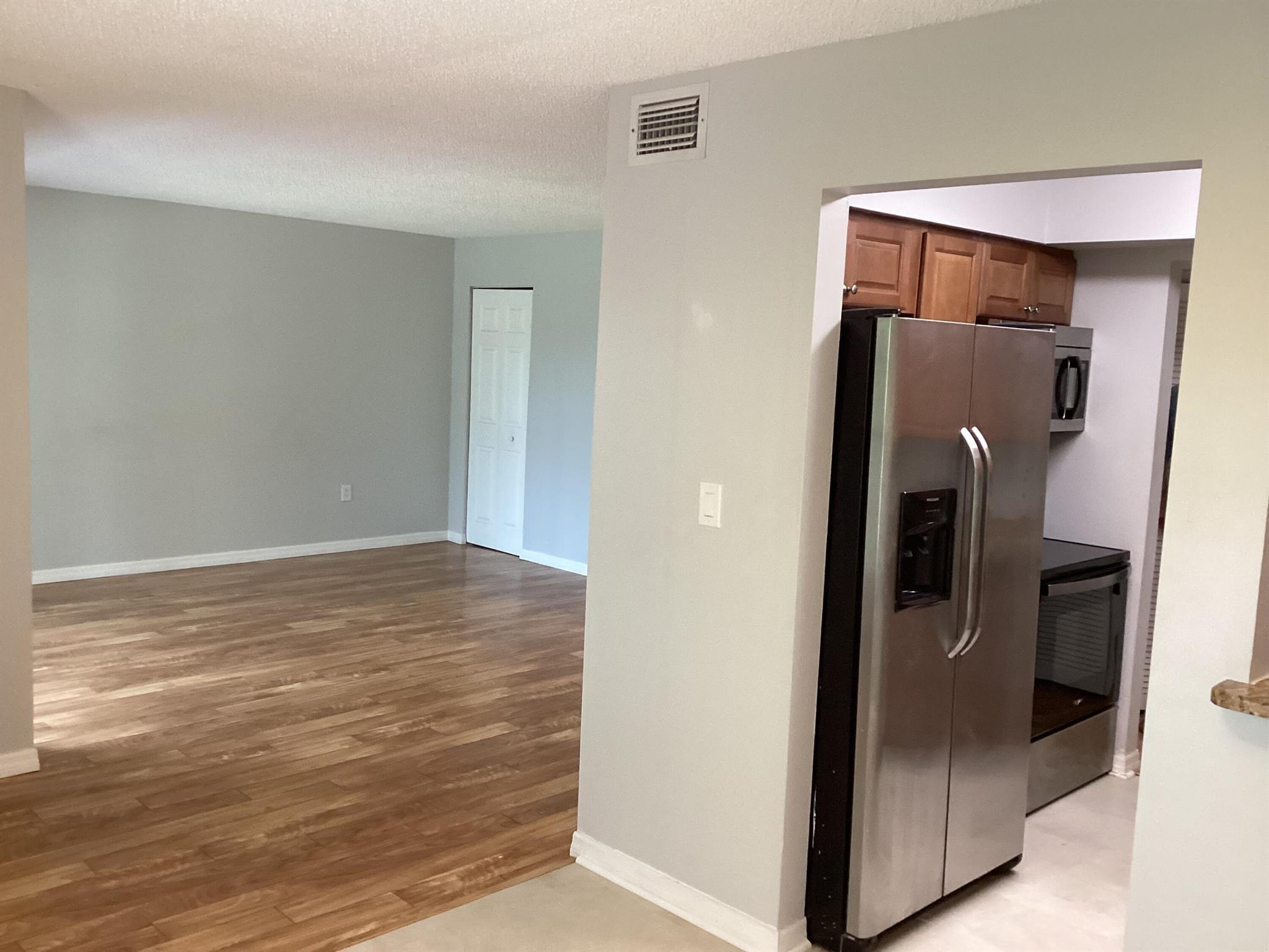 GARDENWAY CONDO - Residential