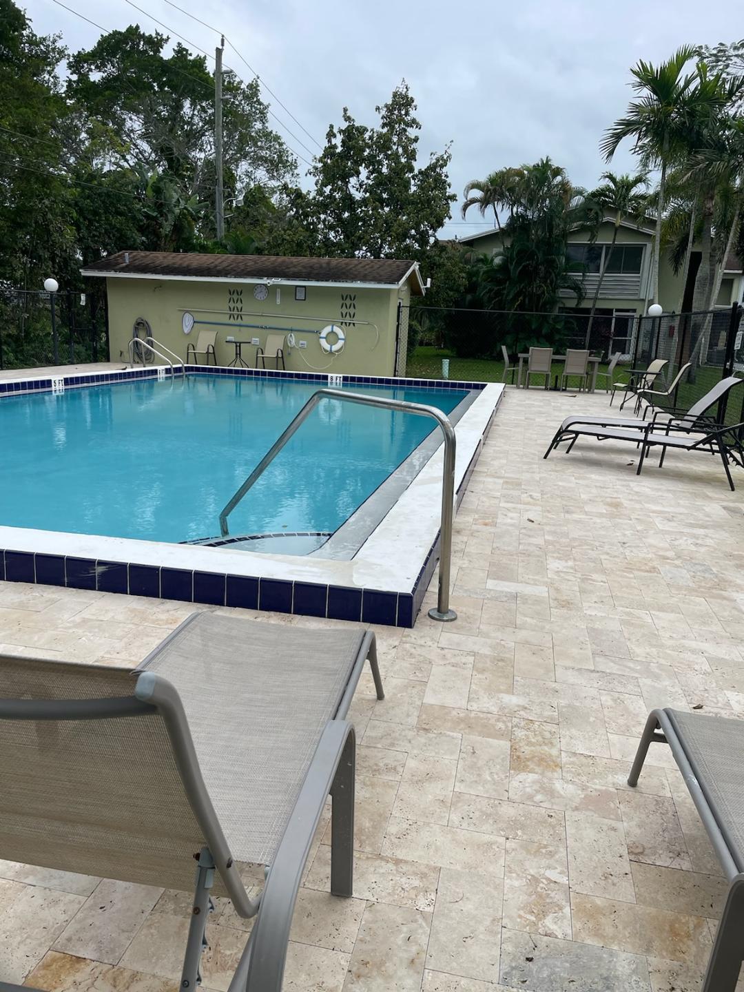 GARDENWAY CONDO - Residential