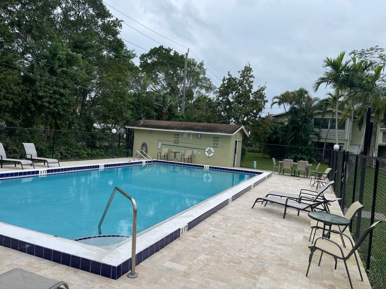 GARDENWAY CONDO - Residential