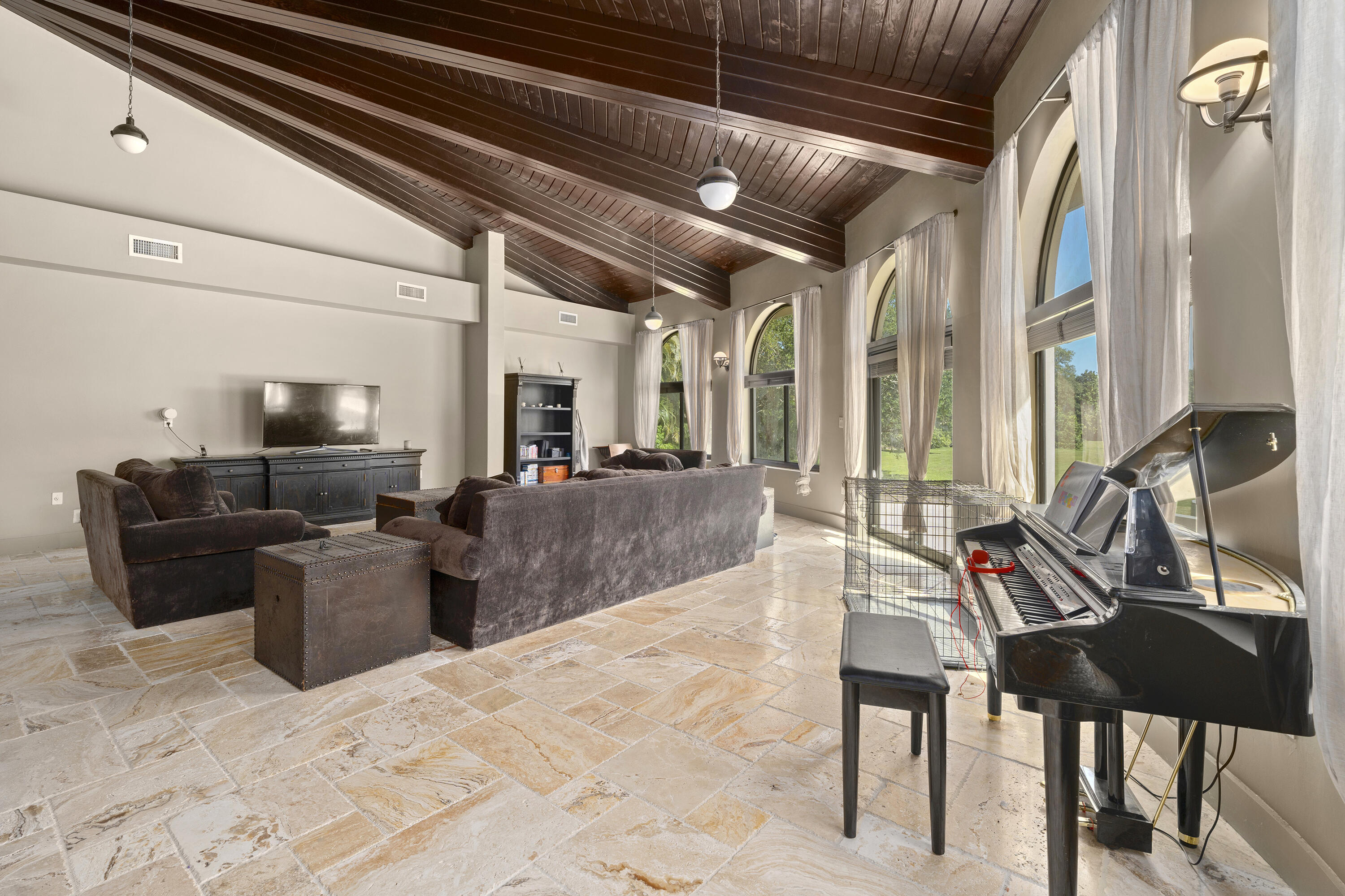 SUNSHINE RANCHES - Residential