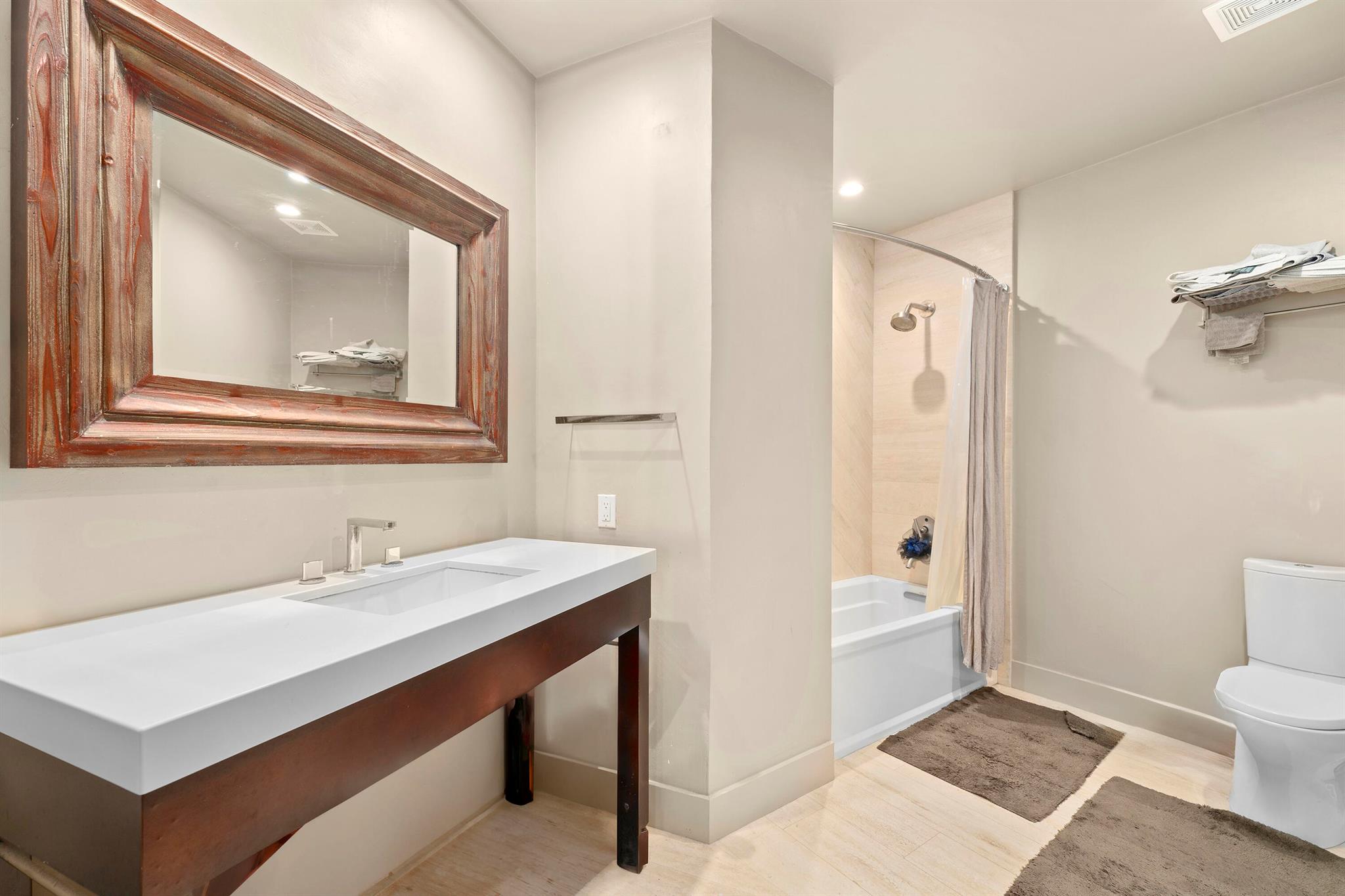 SUNSHINE RANCHES - Residential