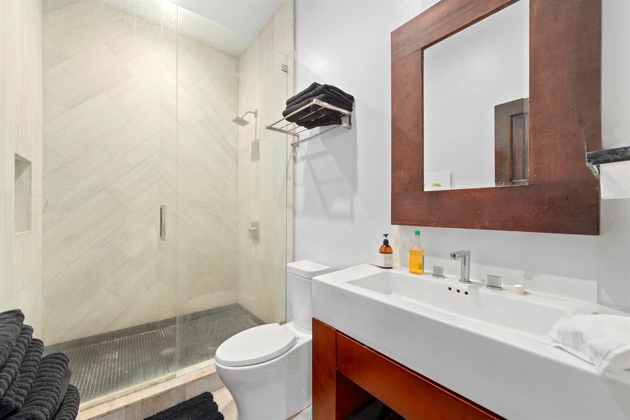 SUNSHINE RANCHES - Residential