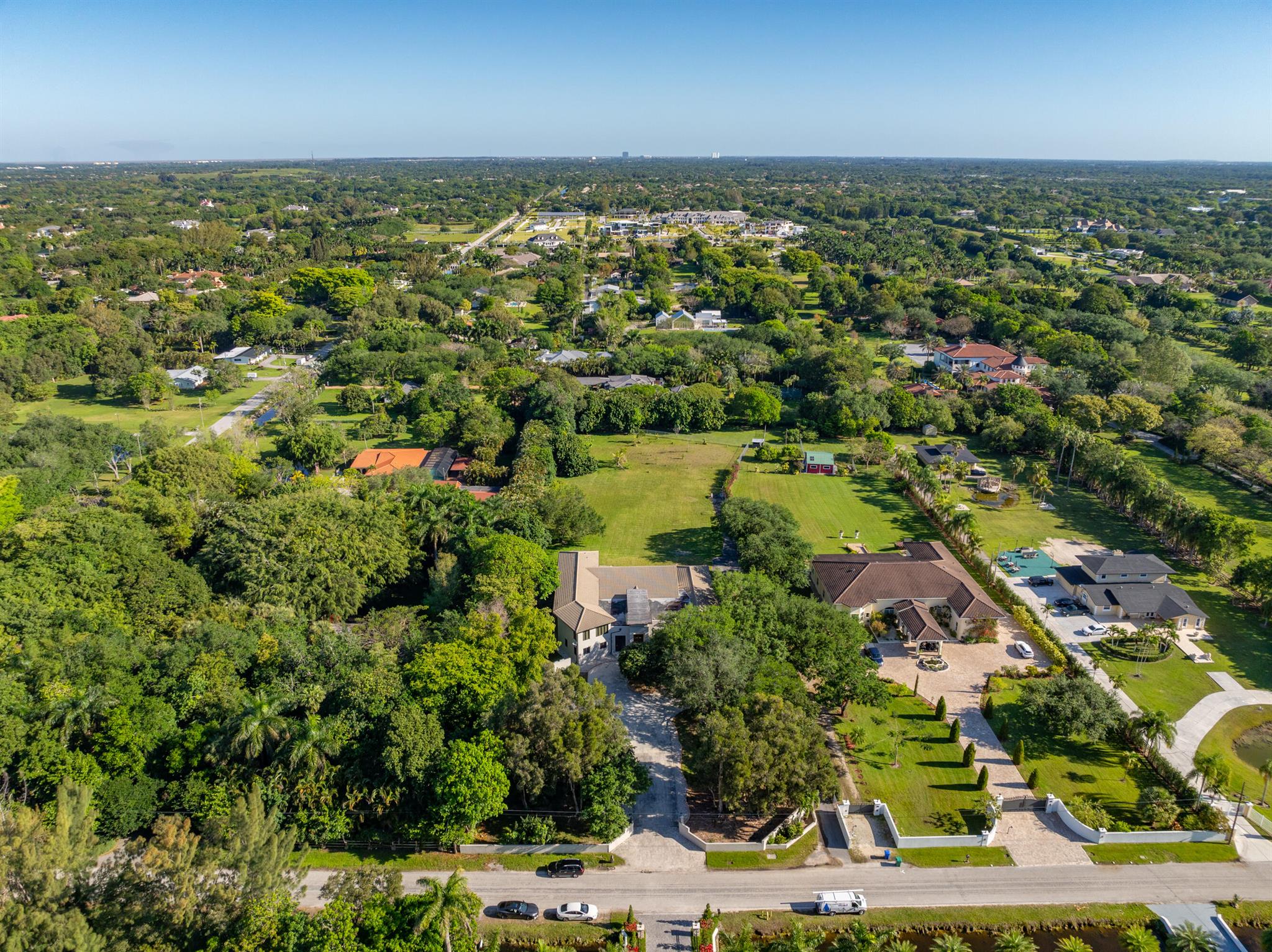 SUNSHINE RANCHES - Residential