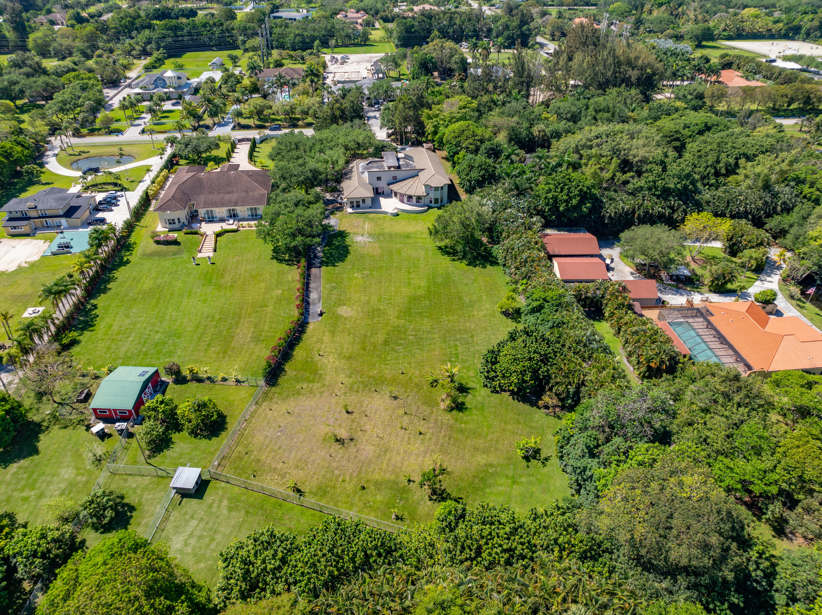 SUNSHINE RANCHES - Residential