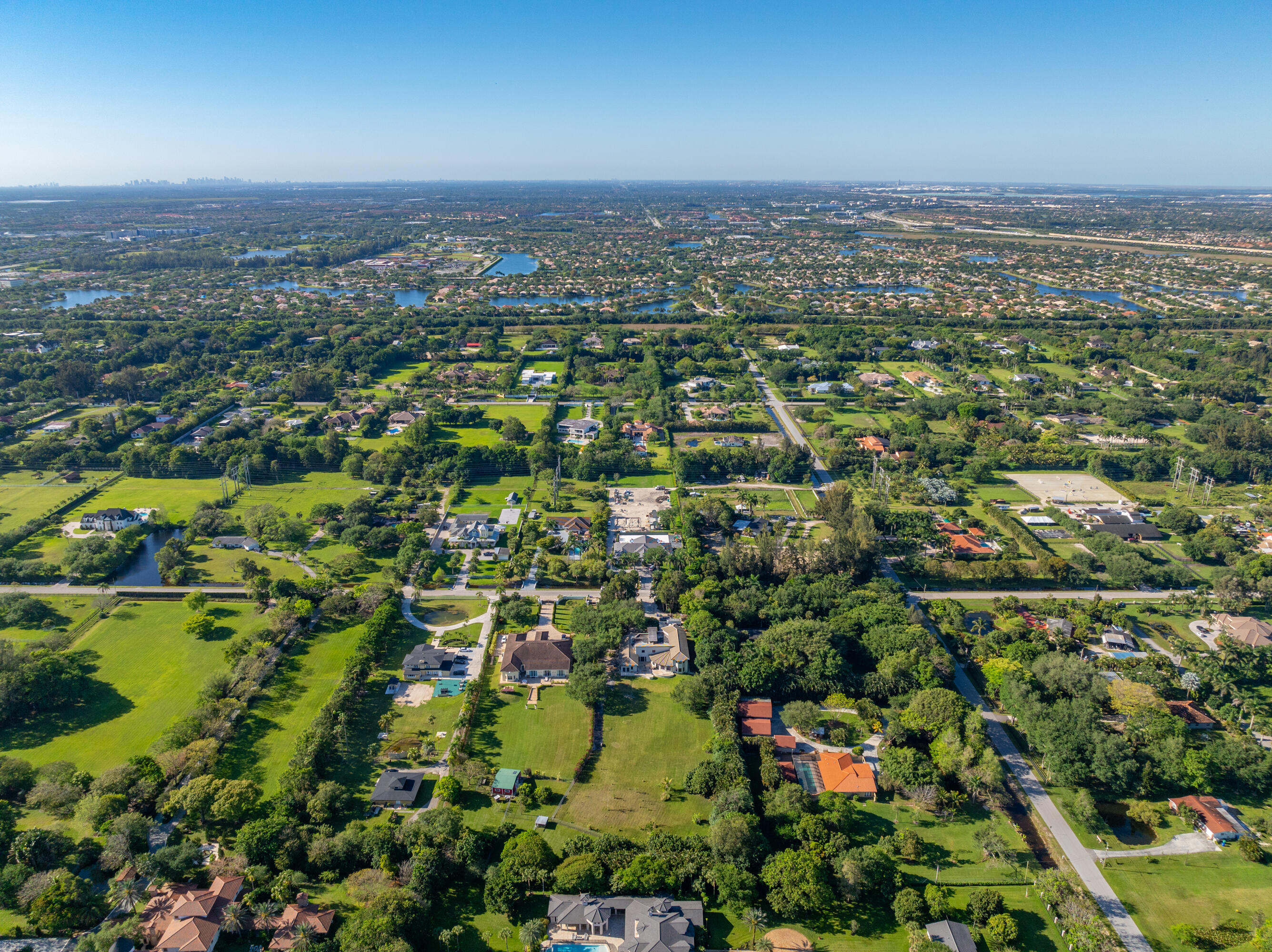 SUNSHINE RANCHES - Residential