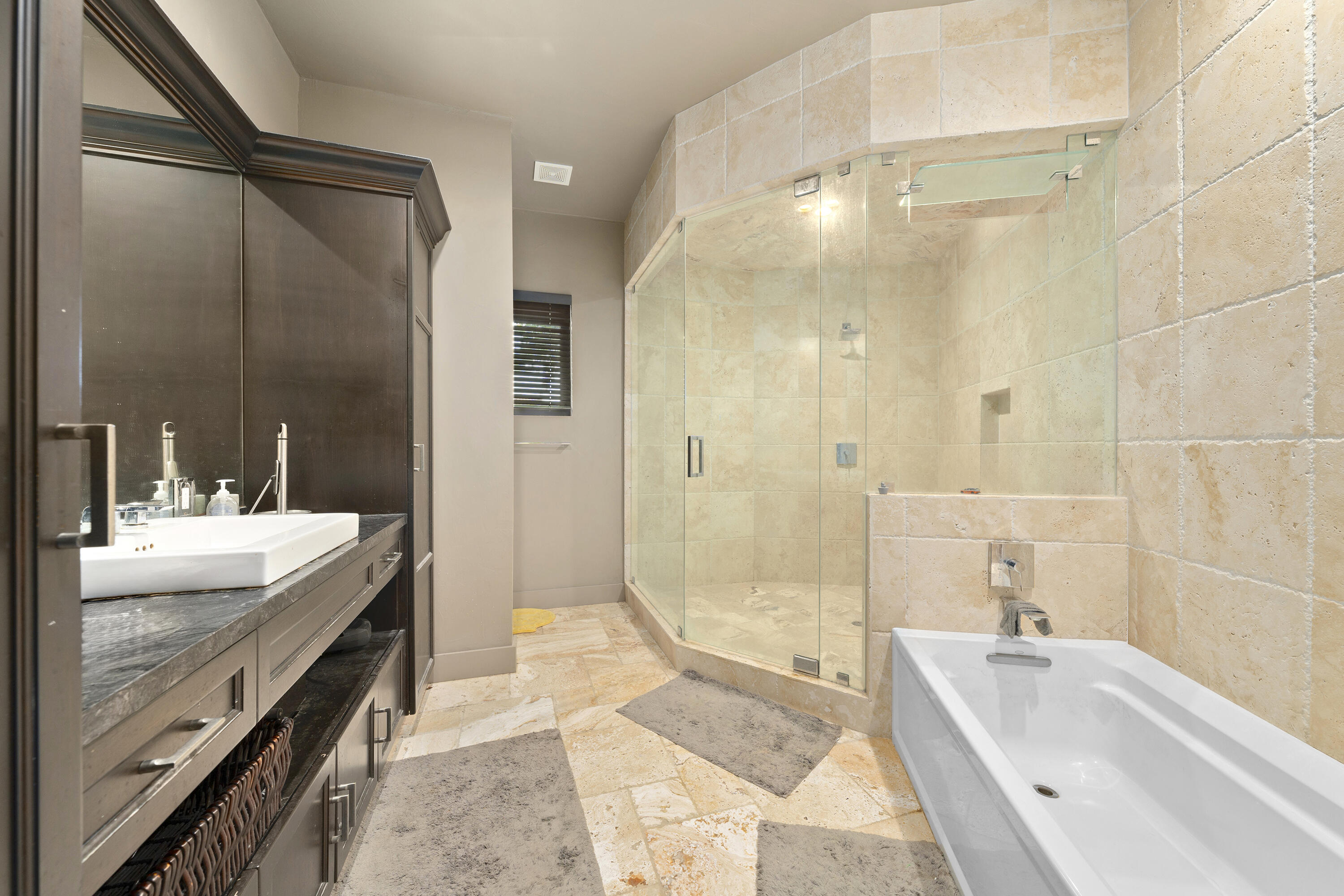 SUNSHINE RANCHES - Residential