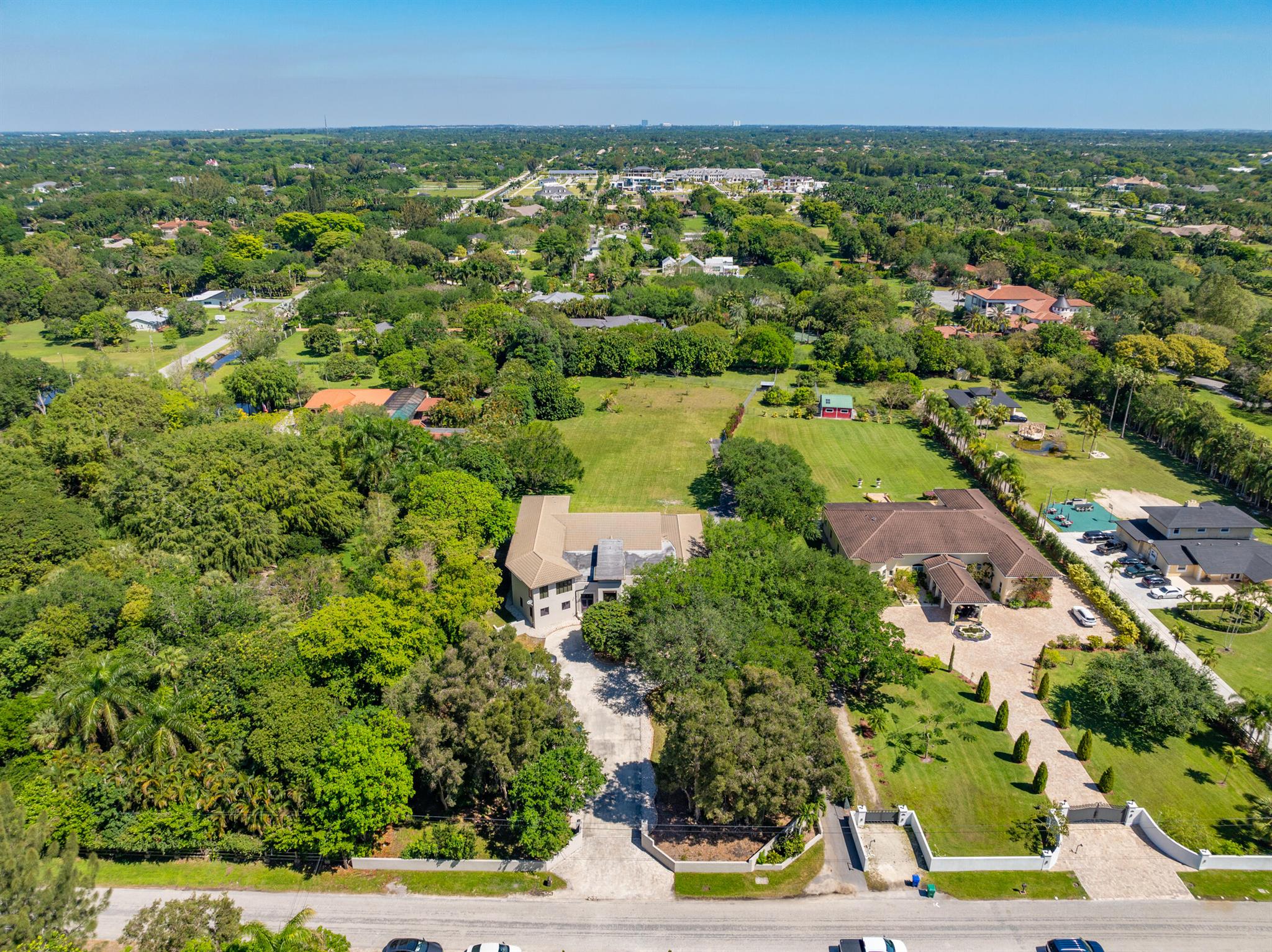 SUNSHINE RANCHES - Residential