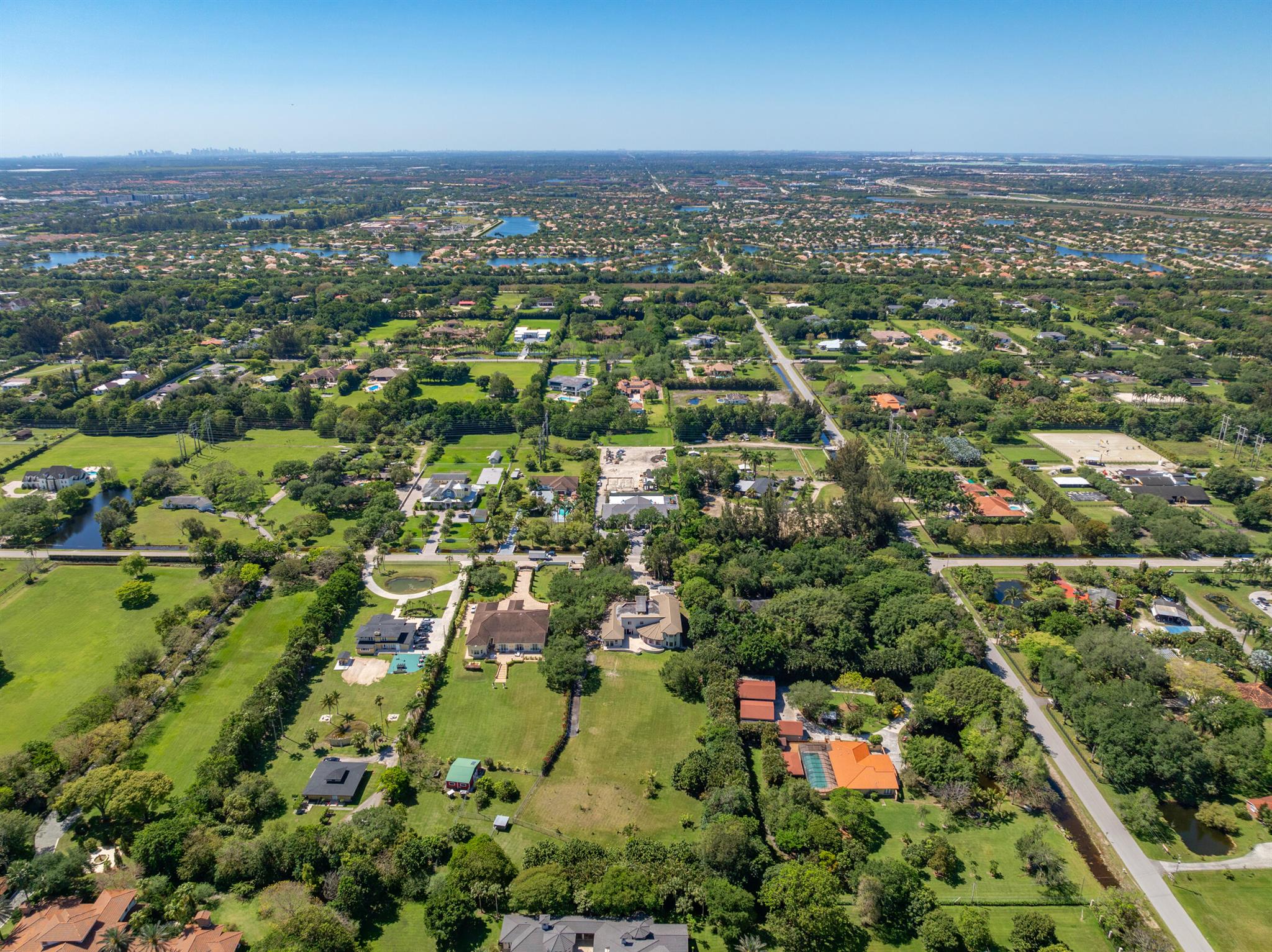 SUNSHINE RANCHES - Residential