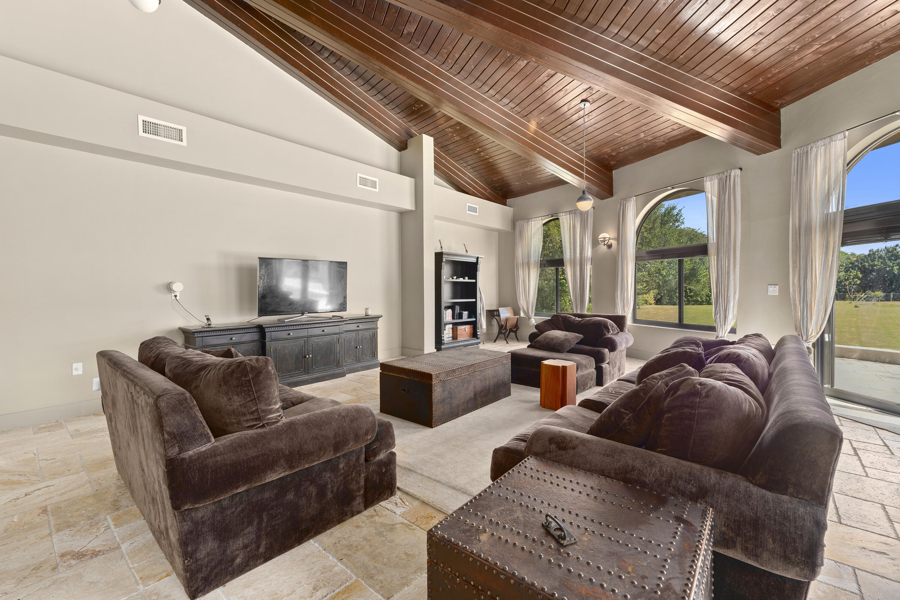 SUNSHINE RANCHES - Residential