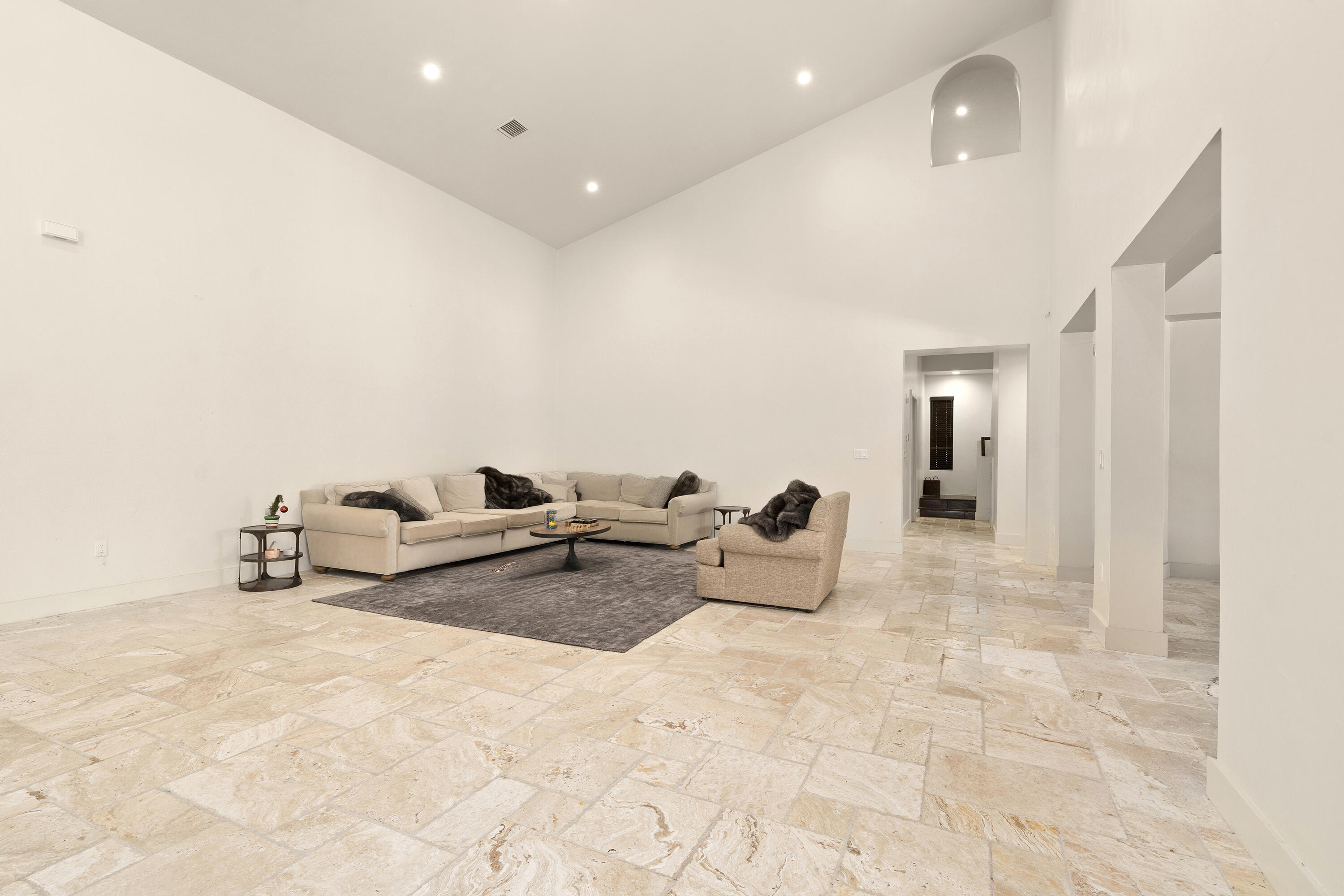 SUNSHINE RANCHES - Residential