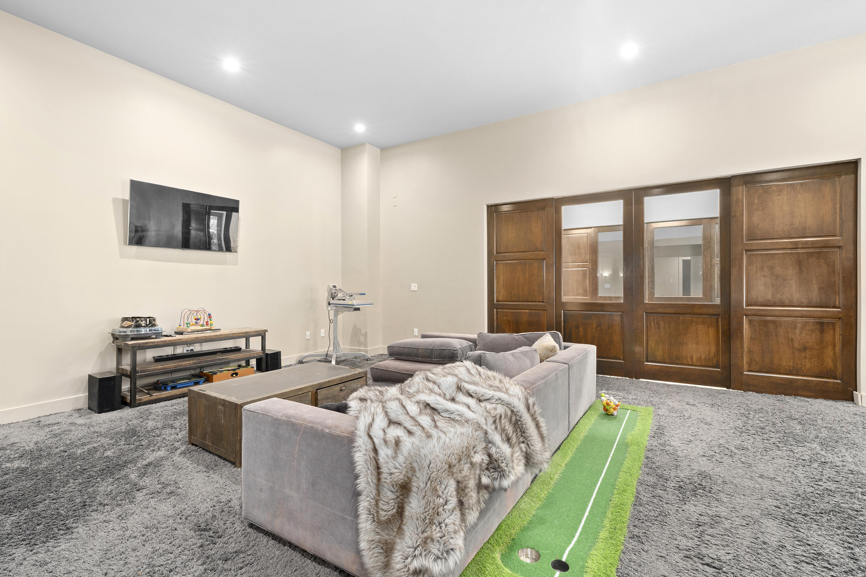 SUNSHINE RANCHES - Residential